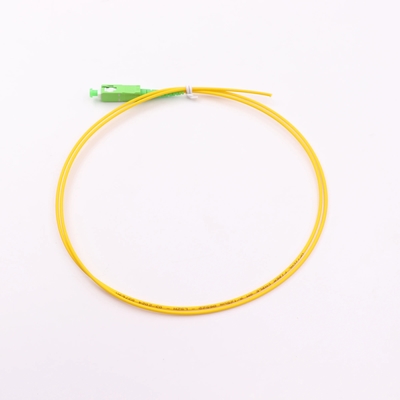 Белый/желтый хвост свиньи SC/APC G652D однорежимный LSZH 1M Simplex 2.0mm Fiber Optic Pigtails